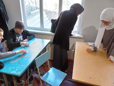 Воспитание через труд.